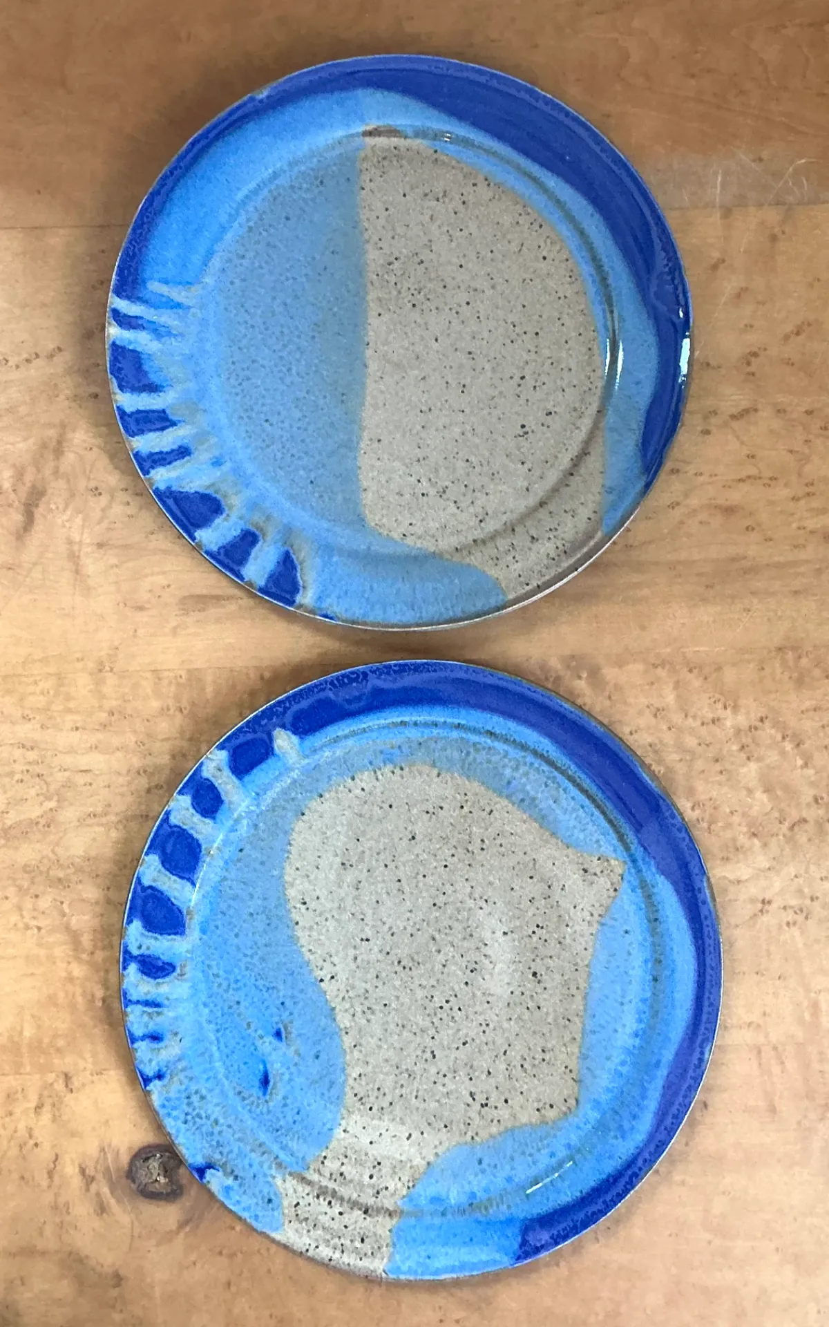 Vintage Blue Abstract Pottery Plates - A Pair — additional photo 7