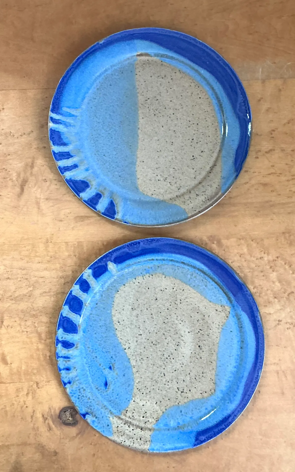 Vintage Blue Abstract Pottery Plates - A Pair — additional photo 3