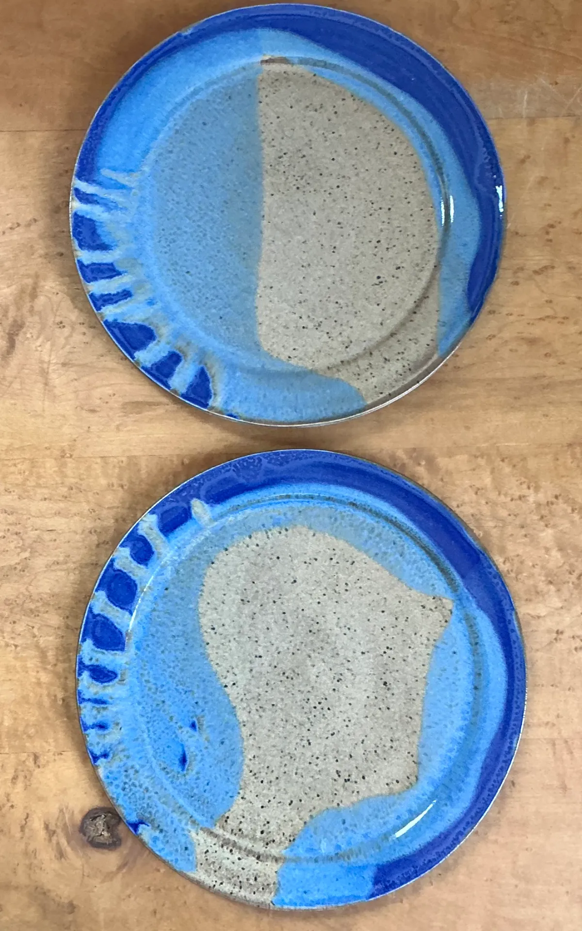 Vintage Blue Abstract Pottery Plates - A Pair — additional photo 5