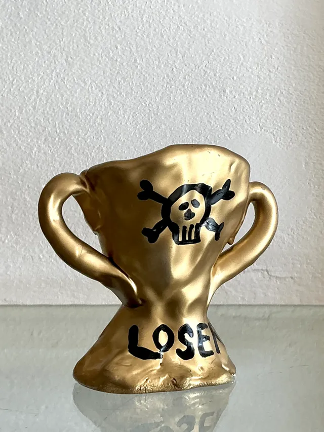 Vintage Skull Motif Ceramic Loser Trophy — additional photo 8