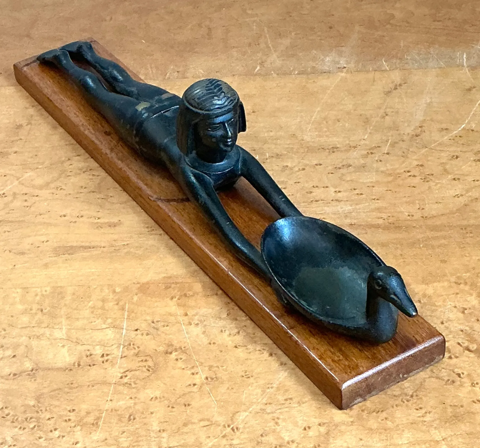 Vintage Metal Egyptian Figure on Wood Base — additional photo 4