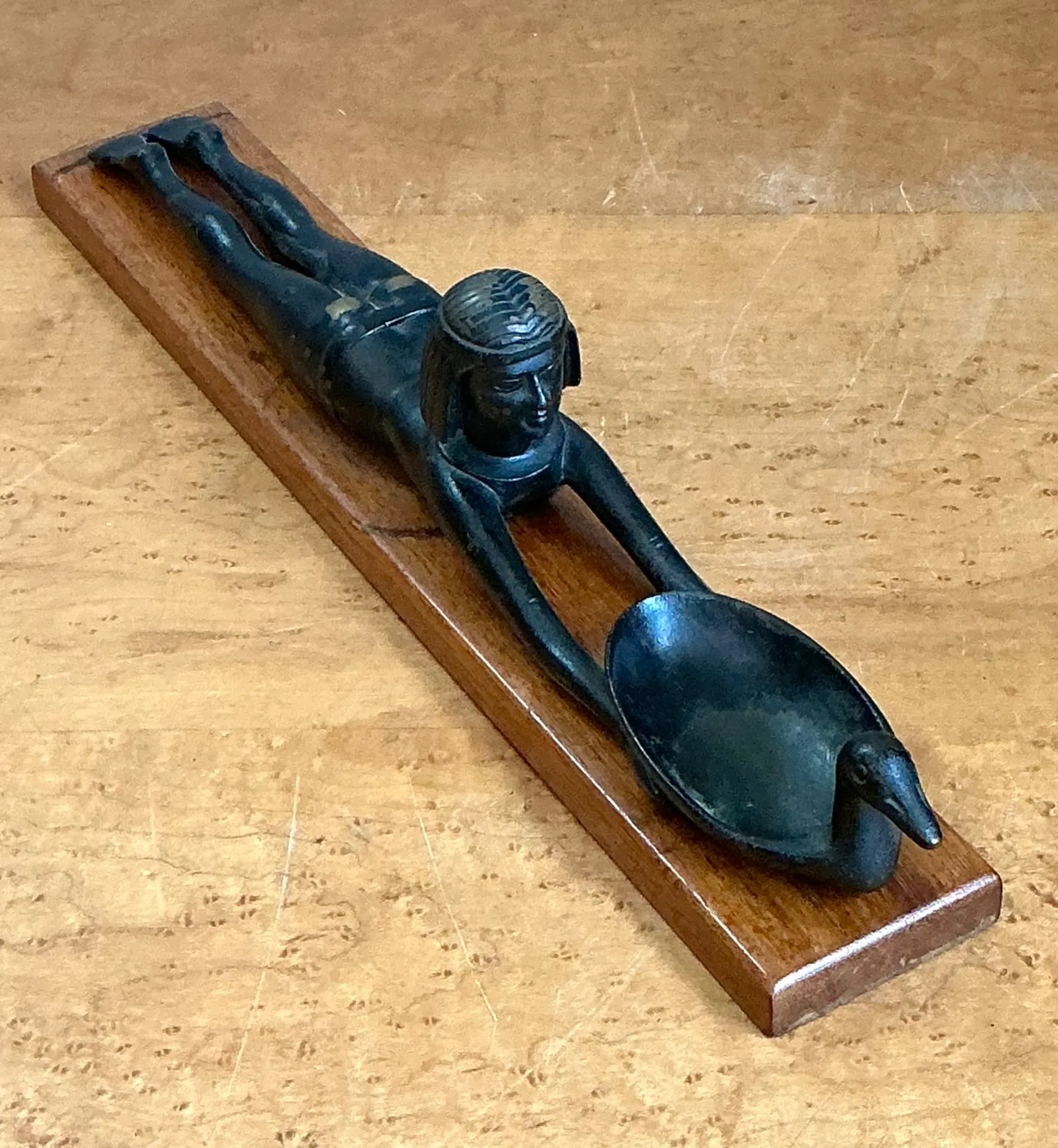 Vintage Metal Egyptian Figure on Wood Base — additional photo 1