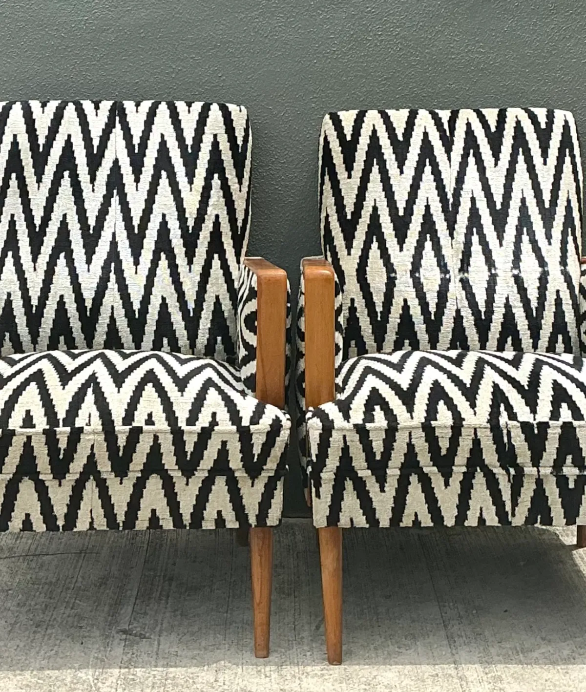 Vintage MCM Chevron Lounge Chairs - A Pair — additional photo 3