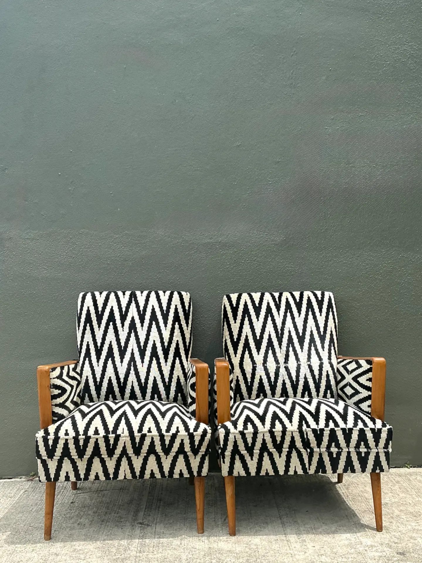Vintage MCM Chevron Lounge Chairs - A Pair — additional photo 1