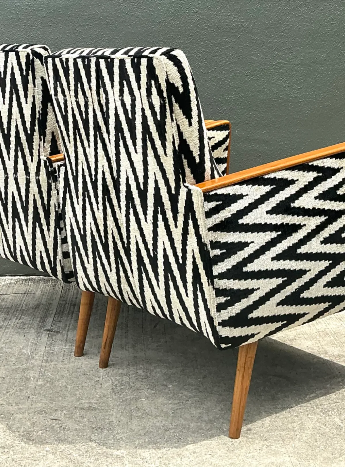 Vintage MCM Chevron Lounge Chairs - A Pair — additional photo 7