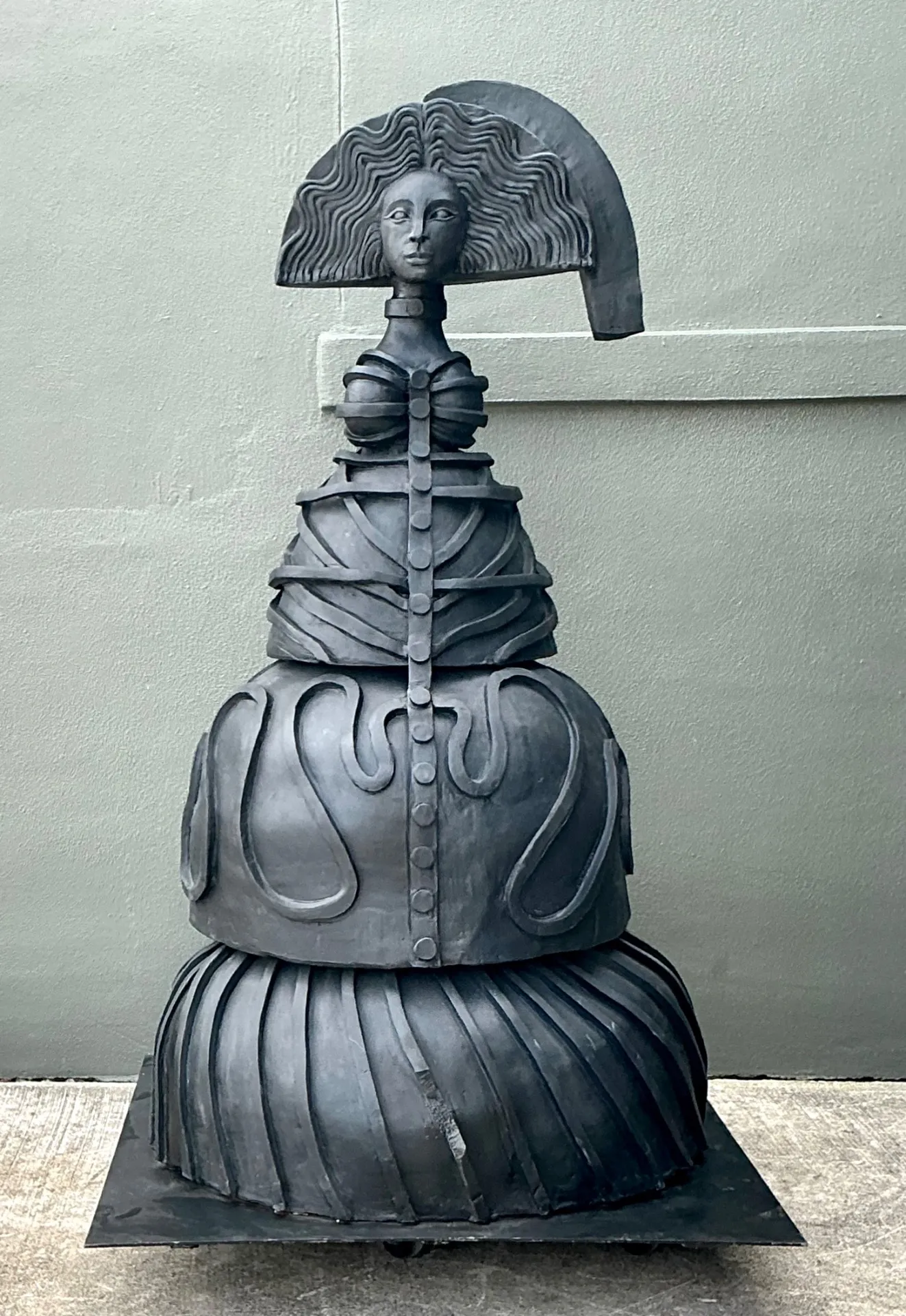 Vintage Terracotta Sculpture Of Woman — additional photo 2