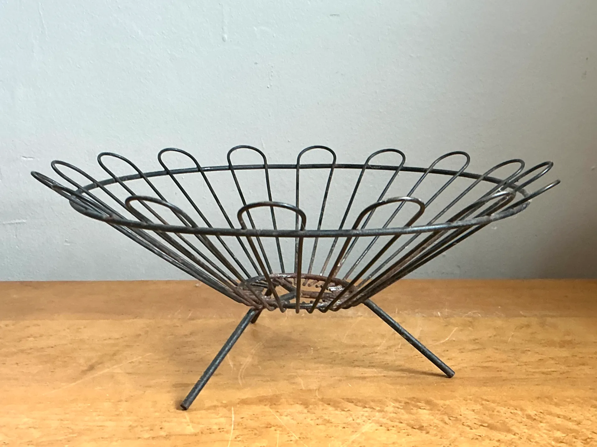 Vintage Metal Wire Basket — additional photo 3
