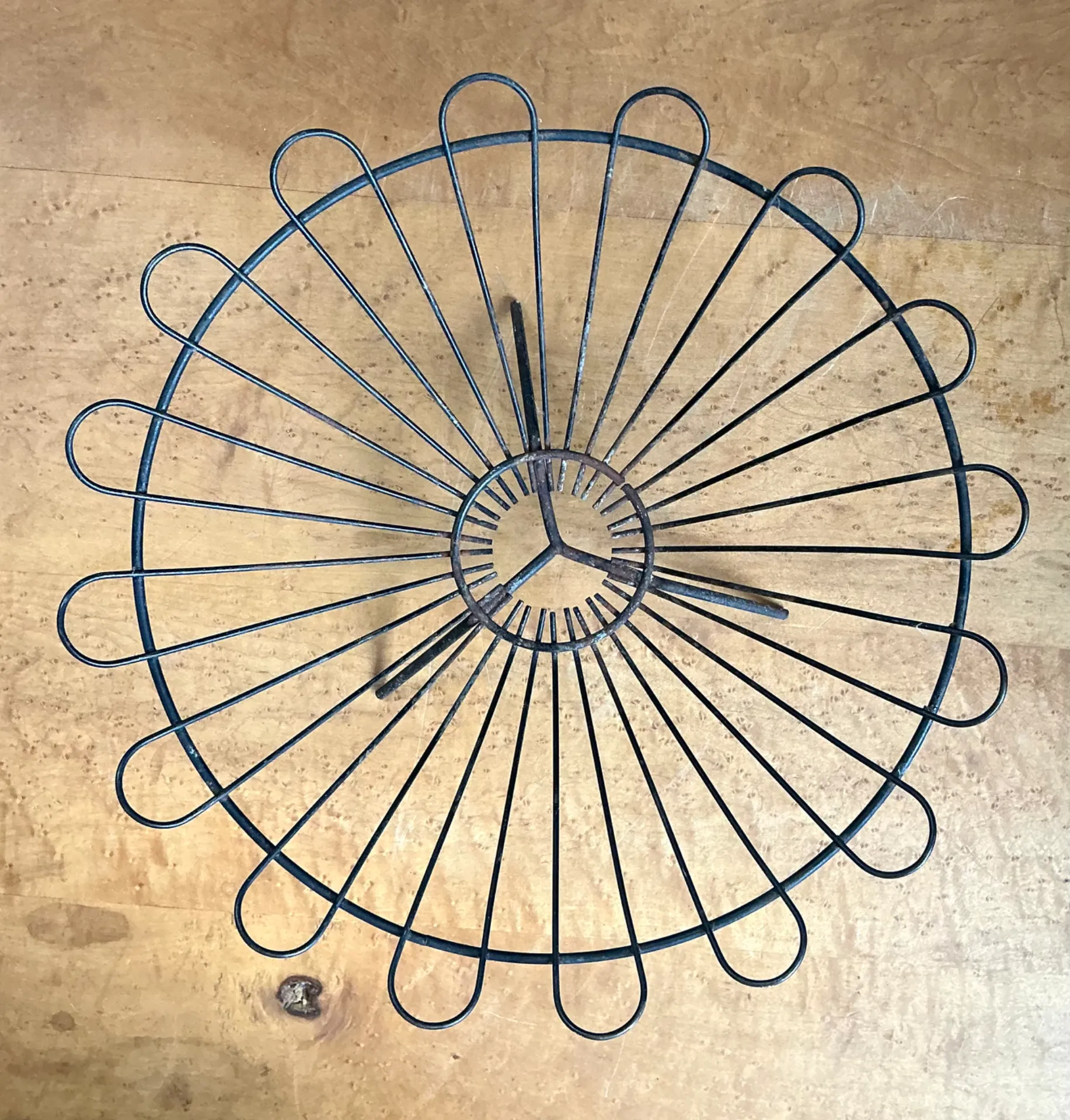 Vintage Metal Wire Basket — additional photo 4
