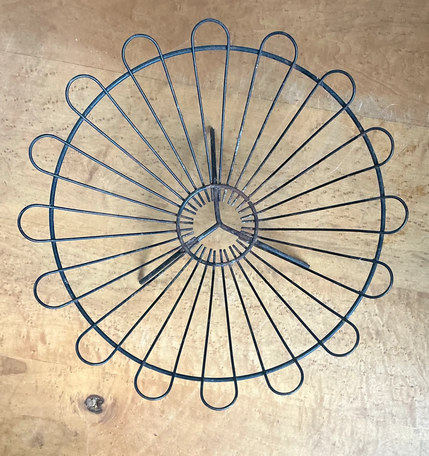 Vintage Metal Wire Basket — additional photo 2