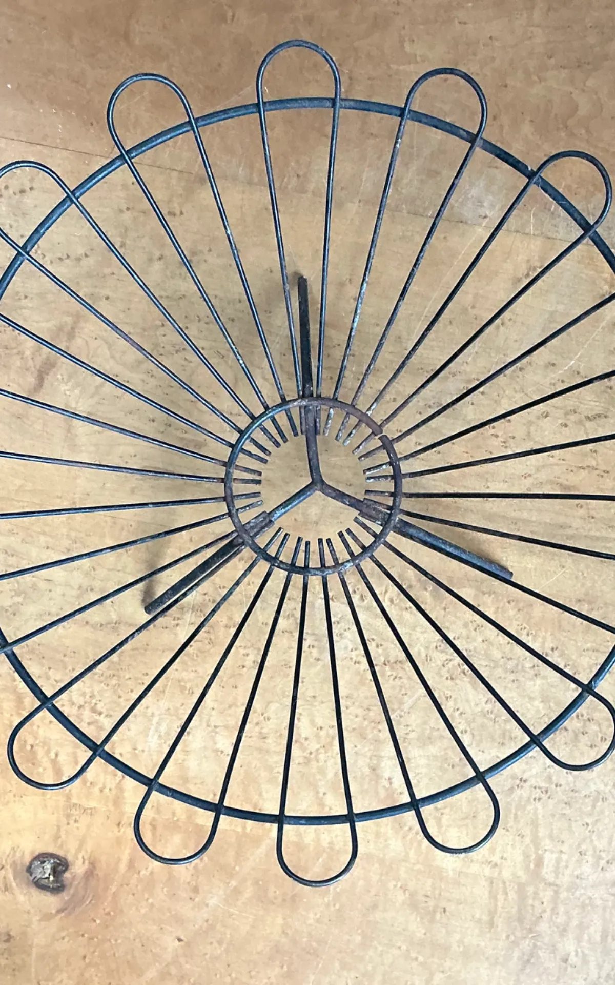 Vintage Metal Wire Basket — additional photo 2