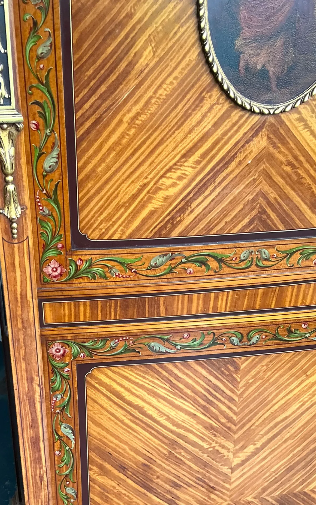 Antique Italian Neoclassical Style Armoire — additional photo 2