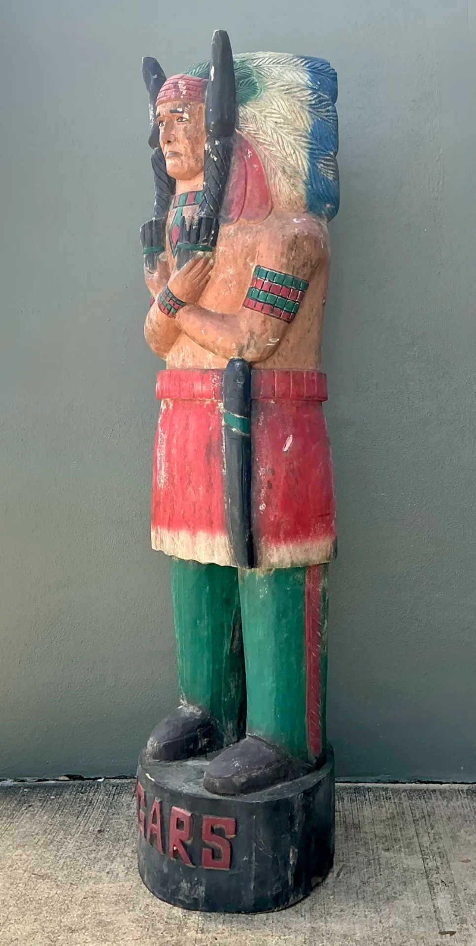 Vintage Monumental Carved Wood Native American Cigar Sculpture — additional photo 5