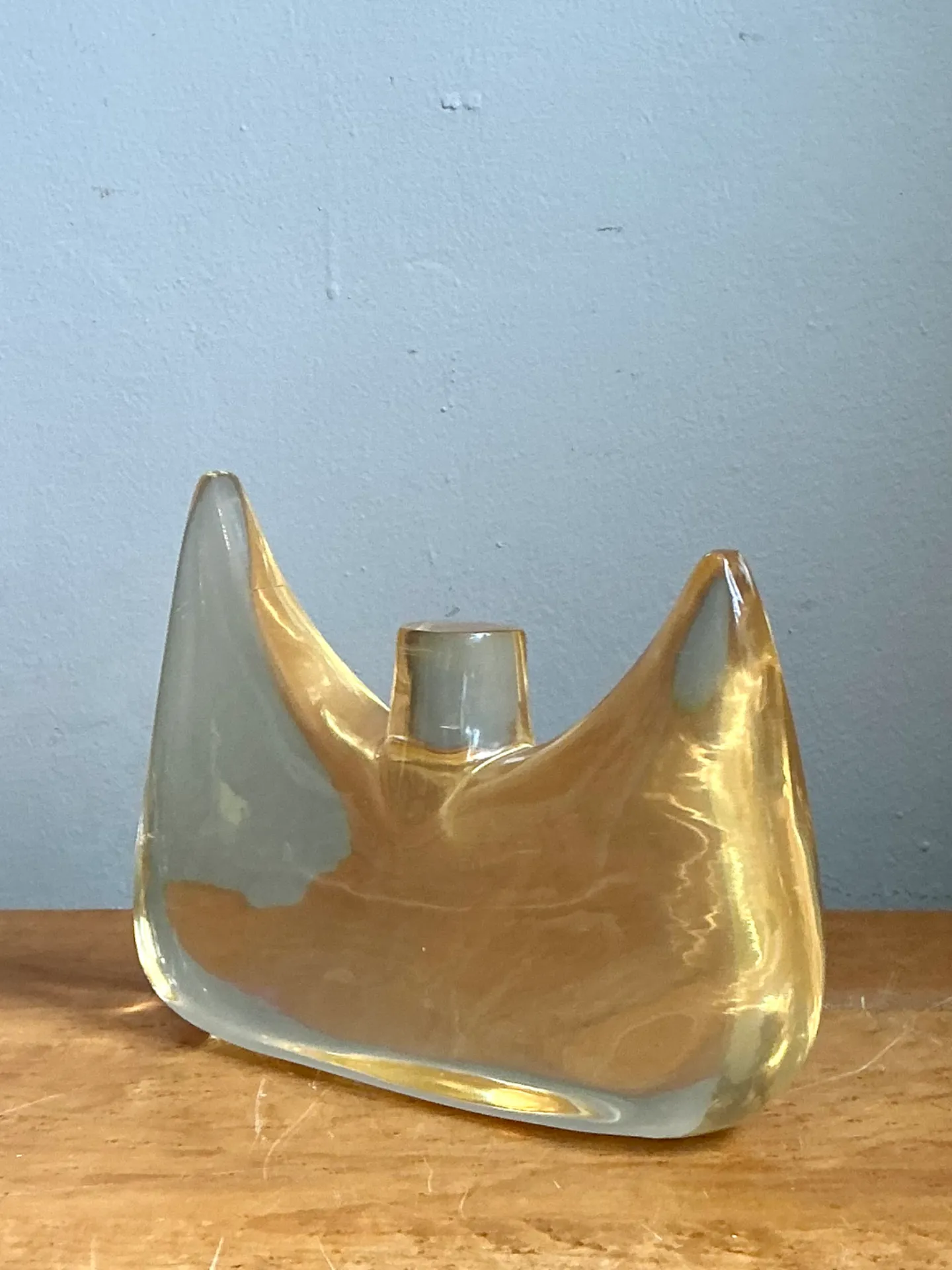 Vintage Lucite Abstract Sculpture — additional photo 4