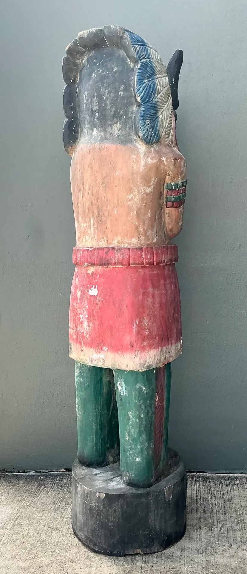 Vintage Monumental Carved Wood Native American Cigar Sculpture — additional photo 8