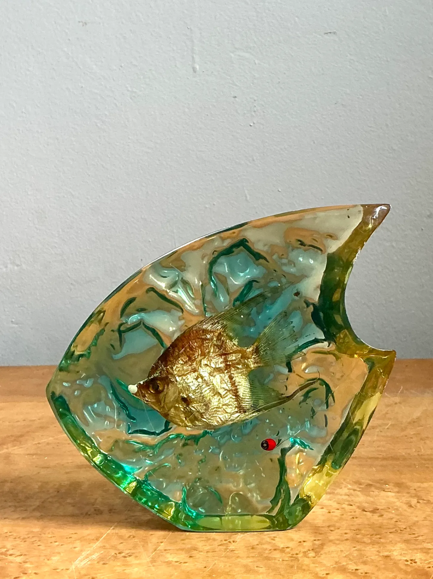 Vintage Italian Lucite Fish Sculpture — additional photo 2