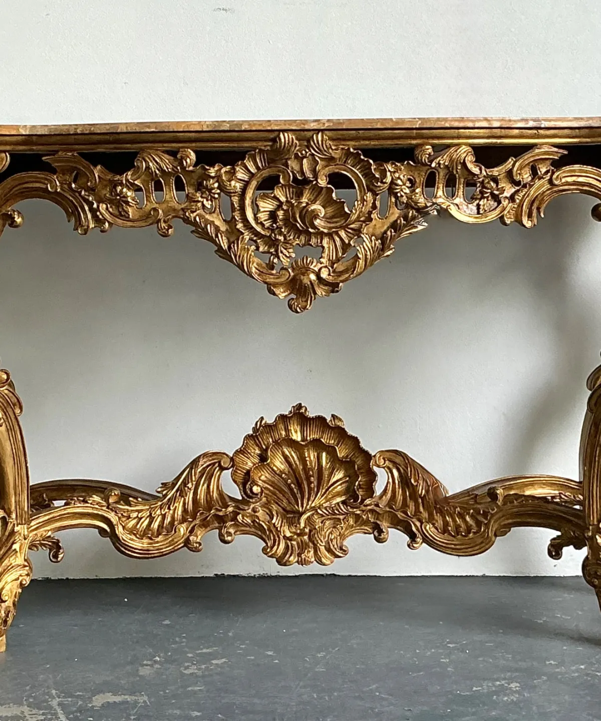 Antique Rococo Giltwood Console with Marble Top — additional photo 8