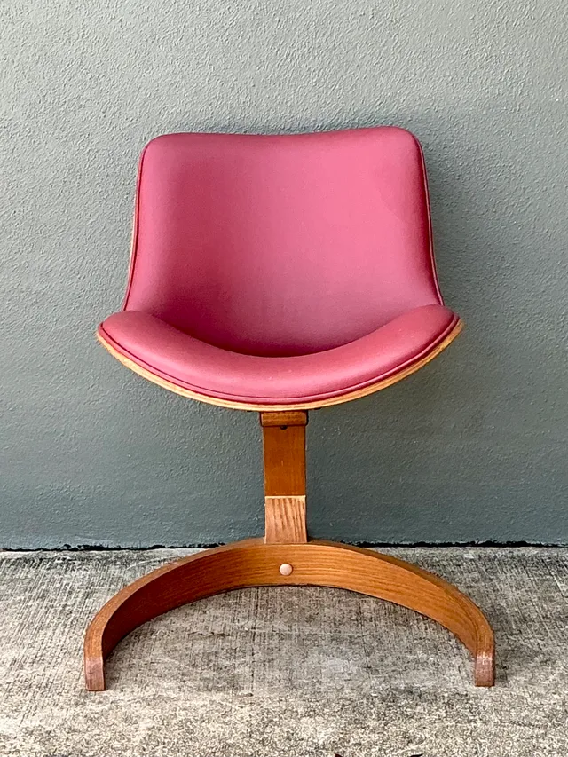 Vintage Wood and Vinyl Cantilever Chair After George Mulhauser — additional photo 1