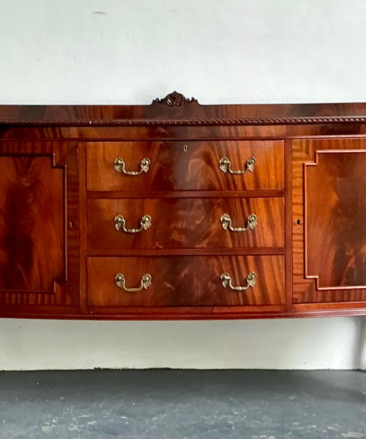 Vintage Flame Mahogany Chippendale Sideboard — additional photo 6