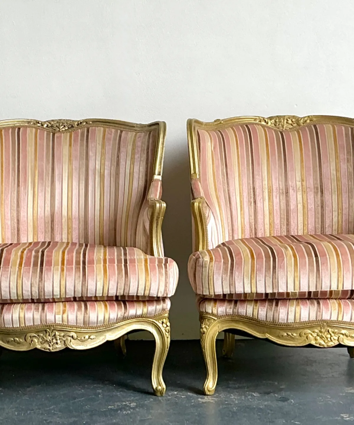 Vintage French Giltwood Striped Devore Bergère Chairs - A Pair — additional photo 5