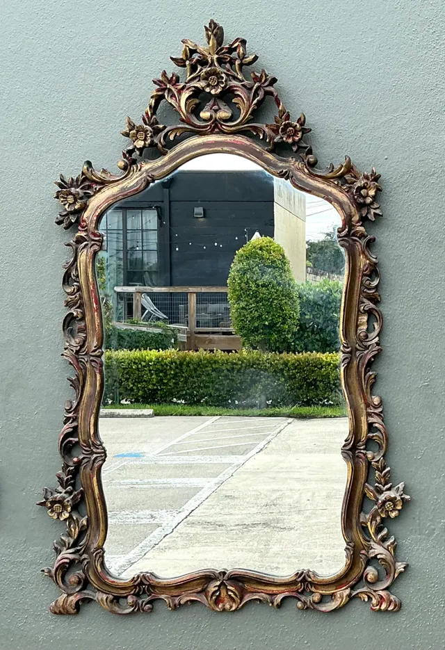 Vintage Ornate Carved Mirror — additional photo 7