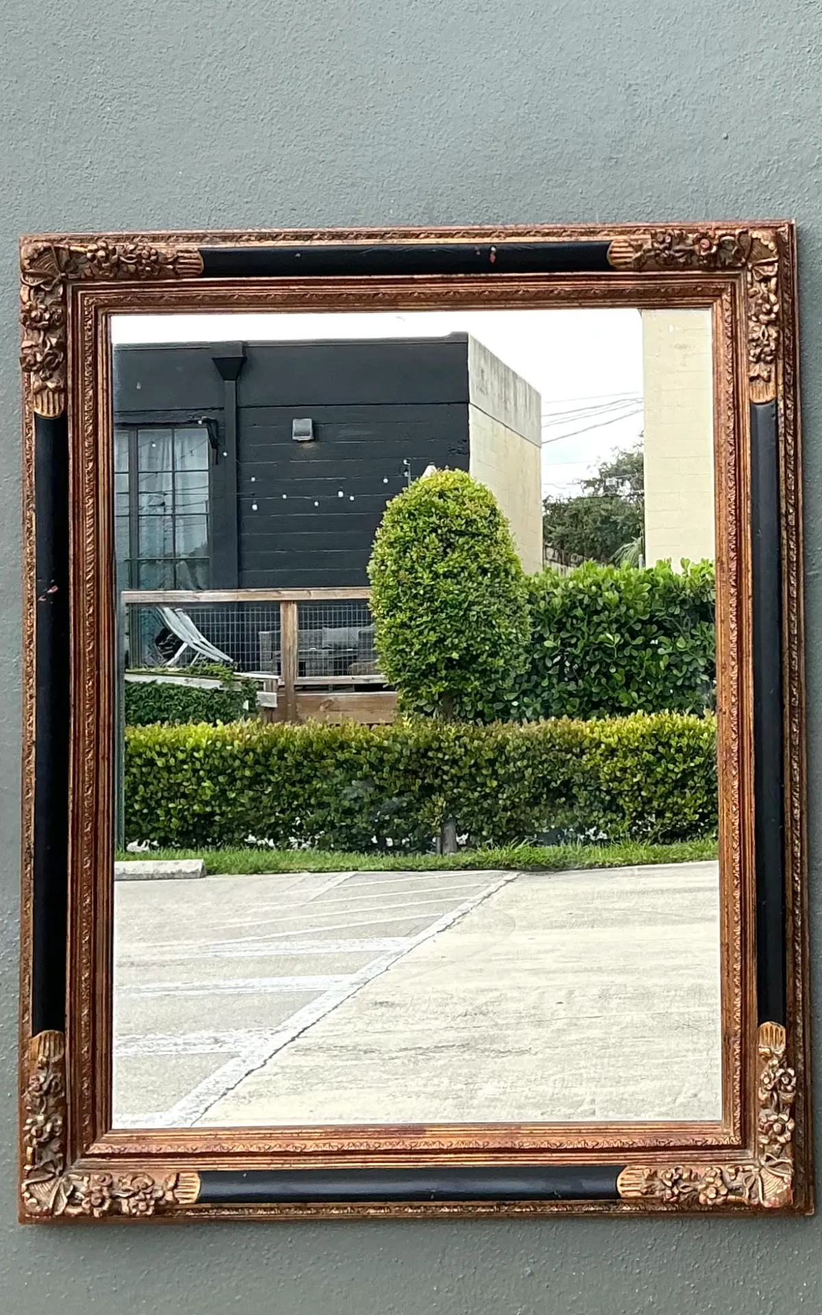 Vintage Ornate Gold and Black Frame Mirror — additional photo 5