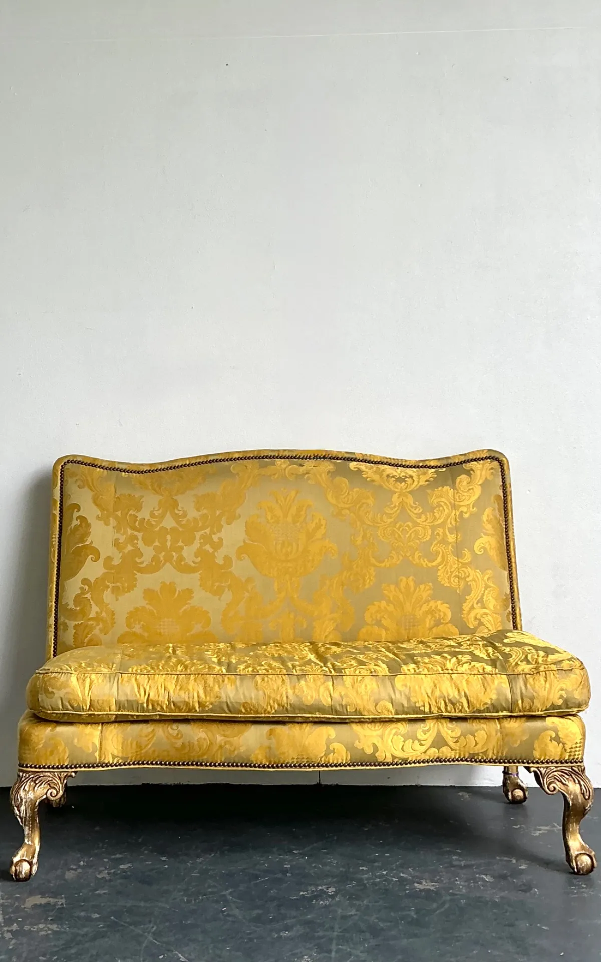 Vintage Lillian August Fleur De Lys Banquette Sofa — additional photo 6