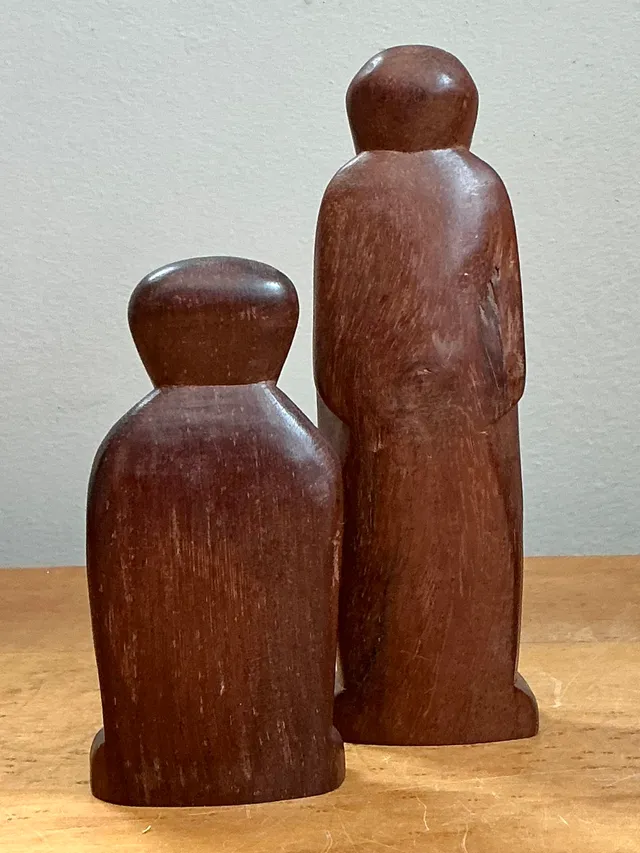 Vintage Abstract Carved Wood Figures - Set Of Two — additional photo 6