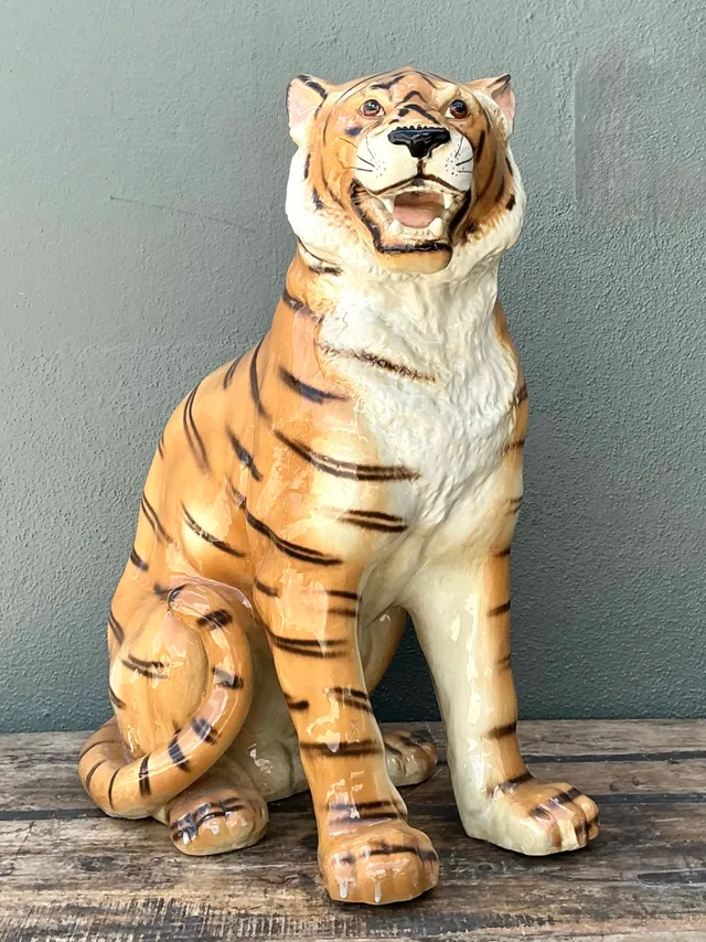 Vintage Italian Ceramic Tiger Statue — additional photo 2