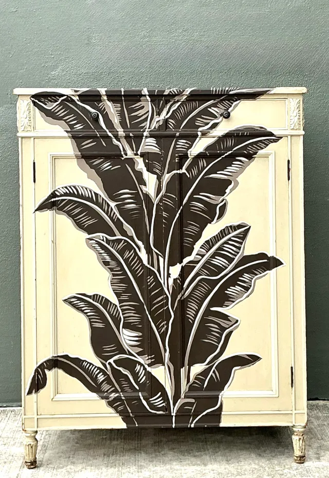 Vintage Banana Leaf Hand Painted Cabinet — additional photo 3