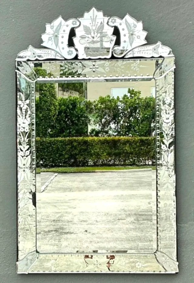 Vintage Etched Venetian Mirror — additional photo 8