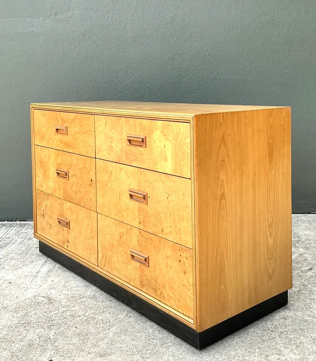 Vintage Henredon “Scene Two” Burl Wood Six-Drawer Dresser — additional photo 6