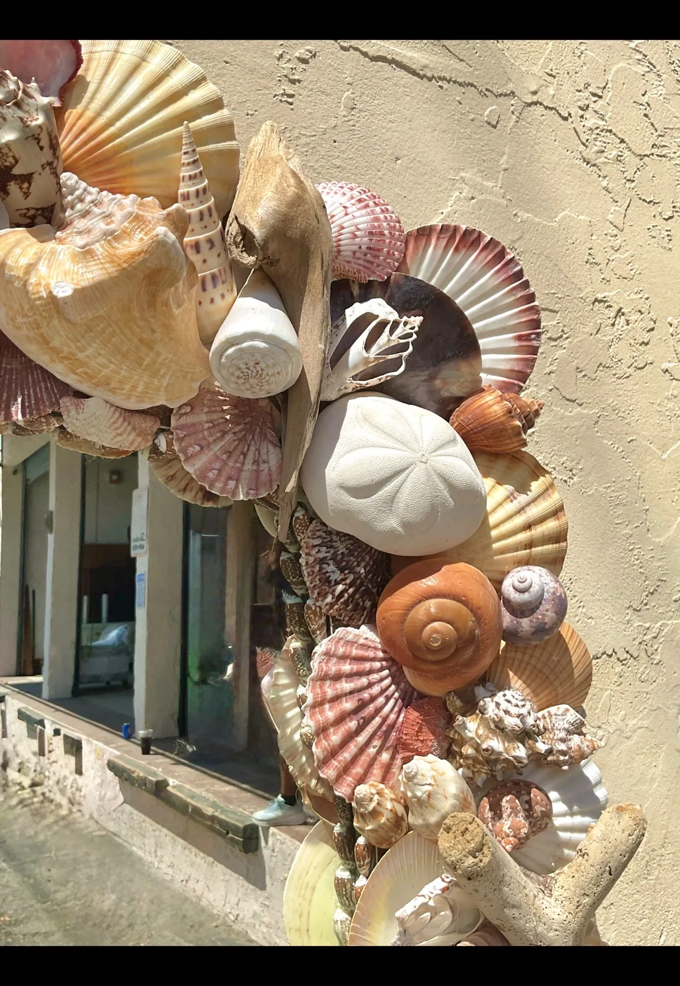 Vintage Shell Encrusted Wall Mirror — additional photo 2