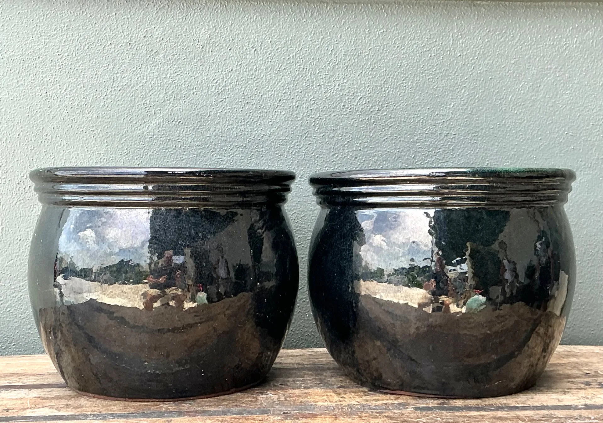 Vintage Ceramic Planters in Black Over Green Glaze - Set of 2 — additional photo 2