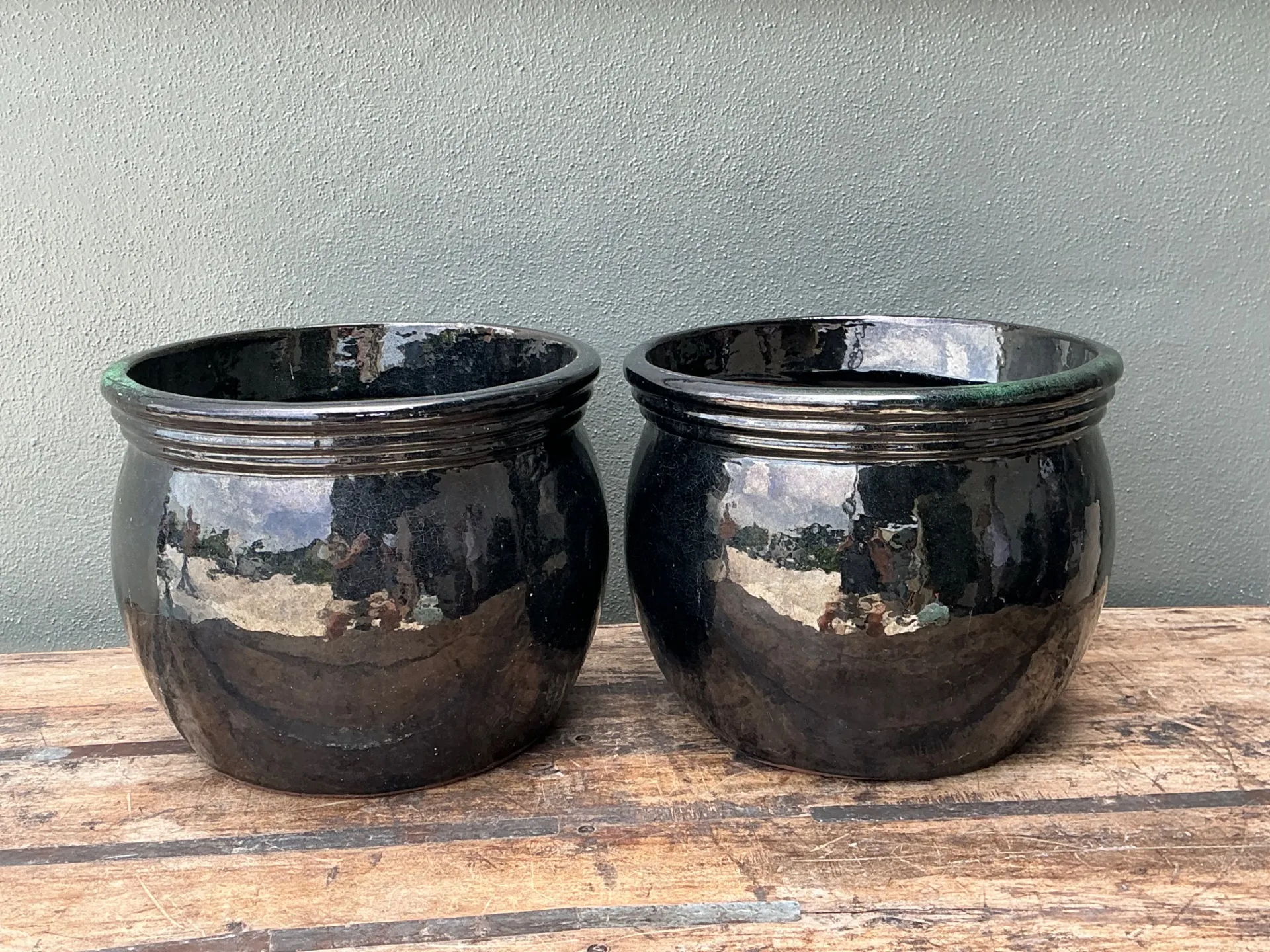 Vintage Ceramic Planters in Black Over Green Glaze - Set of 2 — additional photo 1