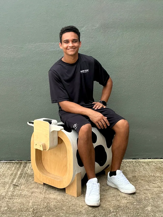 Vintage Sculptural Wood Cow Low Stool — additional photo 2