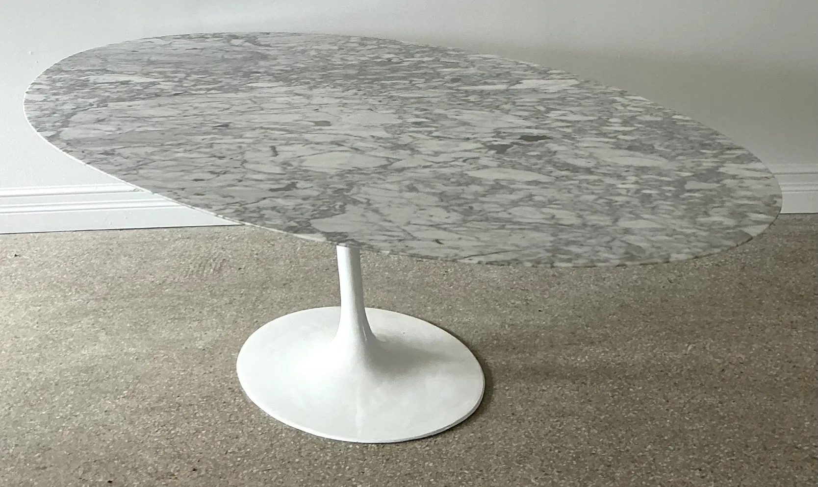 Vintage Marble Tulip Dining Table After Sarrinen — additional photo 2