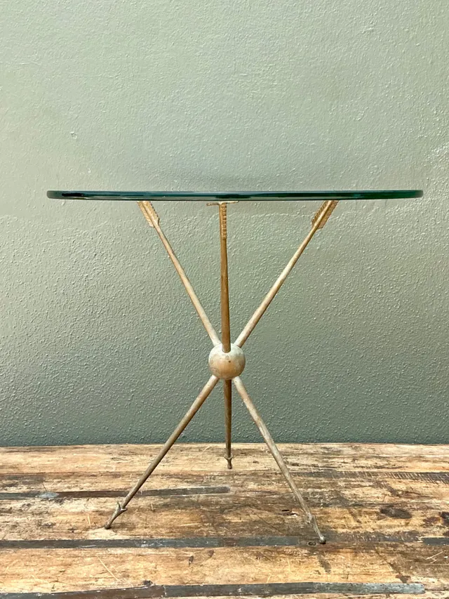 Vintage Arrow Motif Tripod Table — additional photo 3