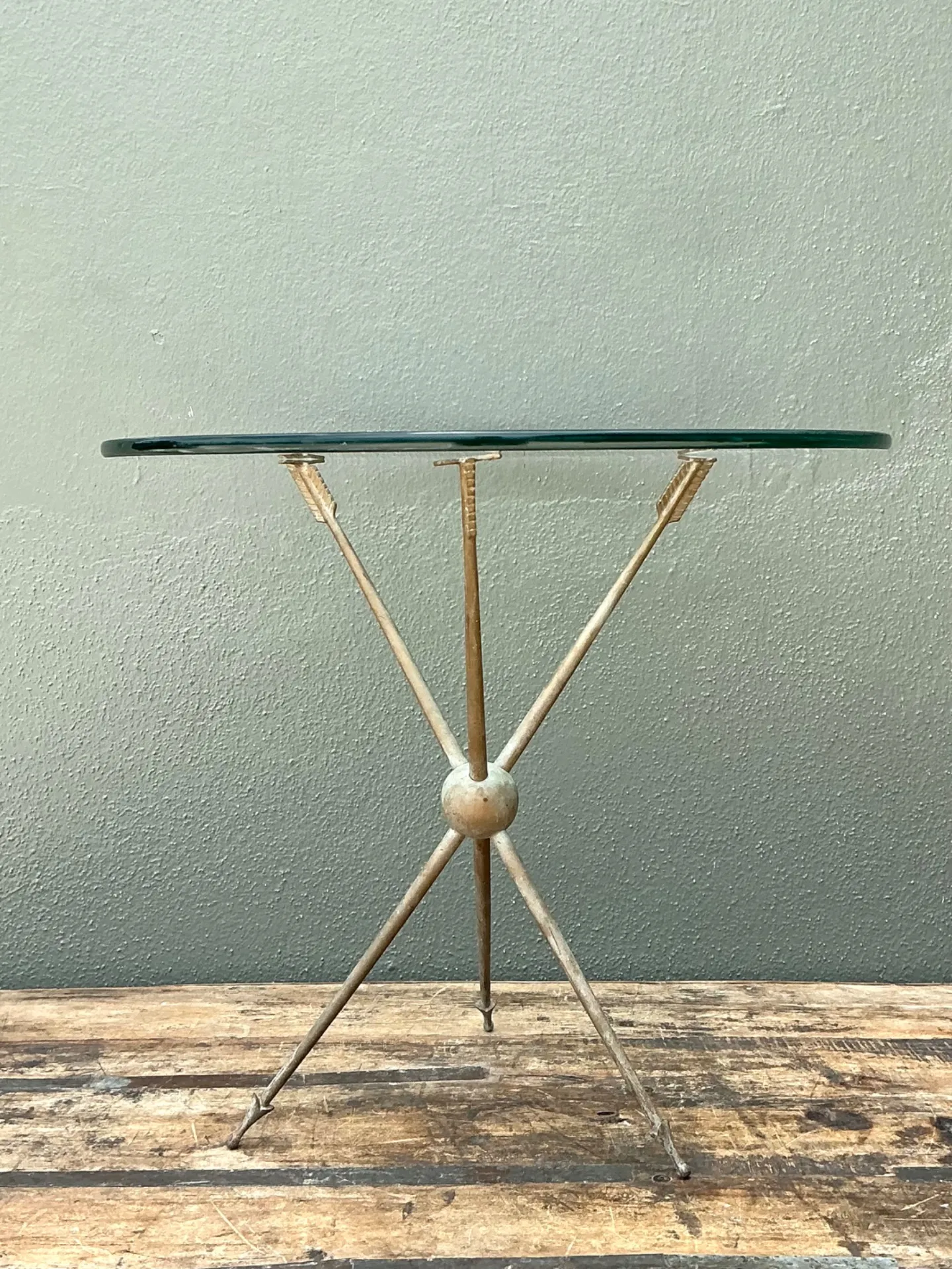 Vintage Arrow Motif Tripod Table — additional photo 2