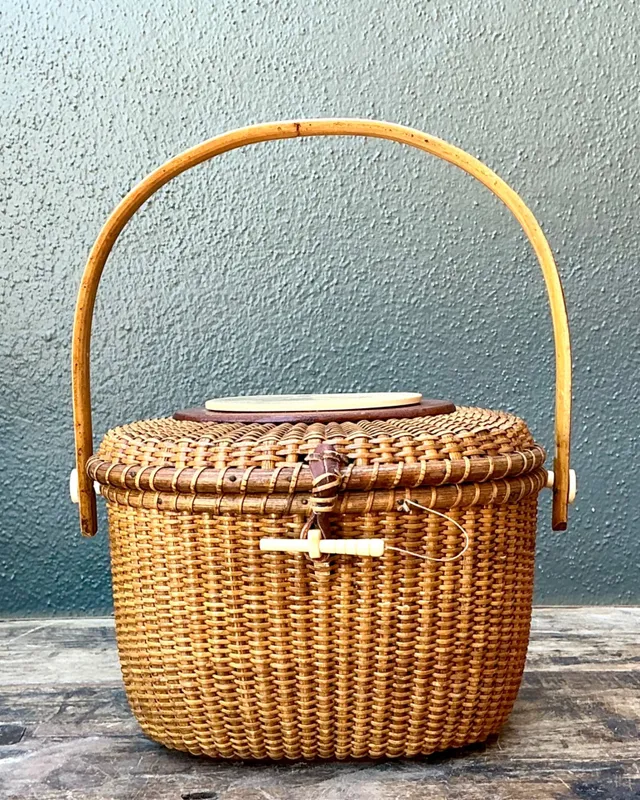 Vintage 1978 Woven Rattan Nantucket Duck Bag — additional photo 6