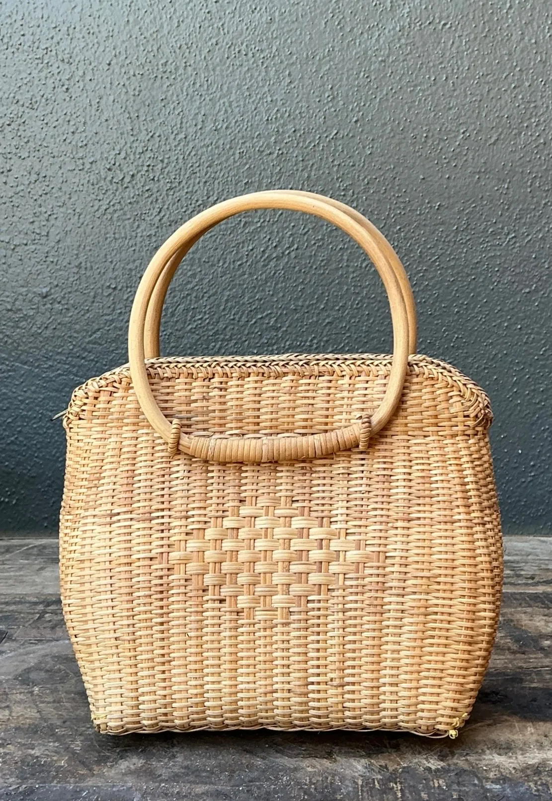 Vintage Woven Rattan Handbag — additional photo 5