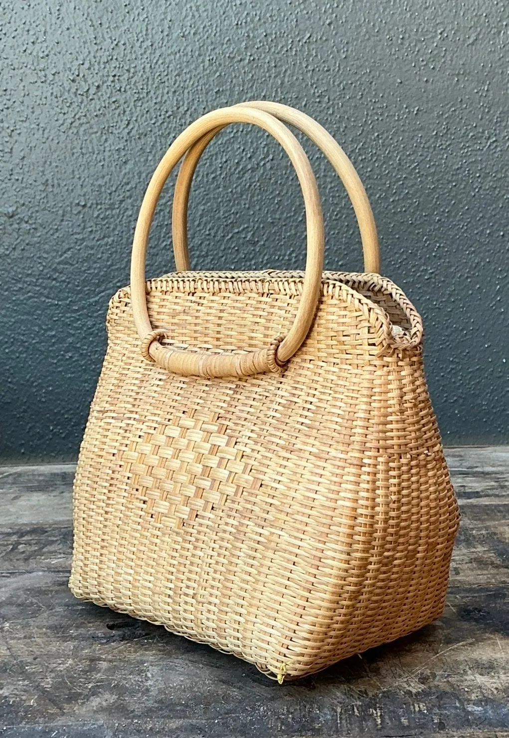Vintage Woven Rattan Handbag — additional photo 3