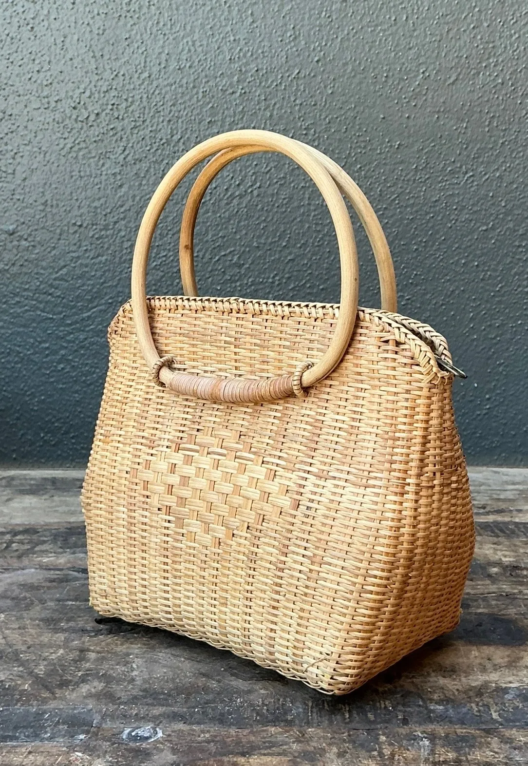 Vintage Woven Rattan Handbag — additional photo 6