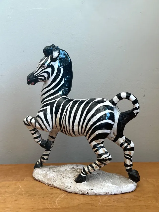 Vintage Italian Ceramic Zebra Sculpture — additional photo 2