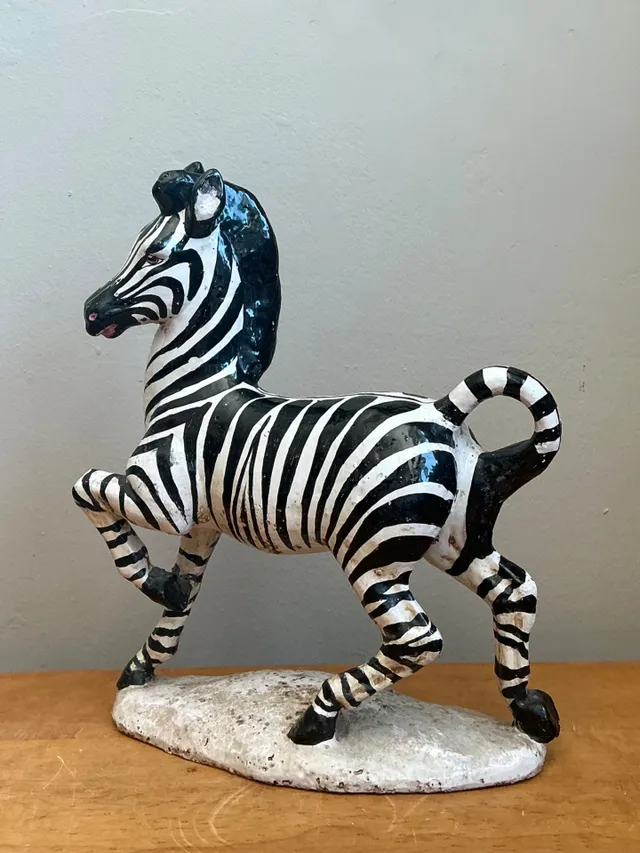 Vintage Italian Ceramic Zebra Sculpture — additional photo 7