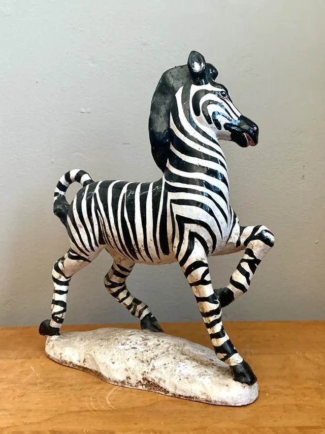 Vintage Italian Ceramic Zebra Sculpture — additional photo 3