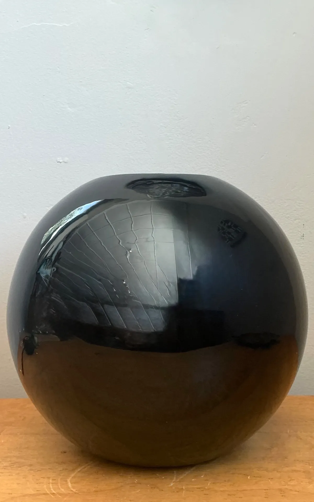 Vintage Black Ceramic Sphere Vase — additional photo 8