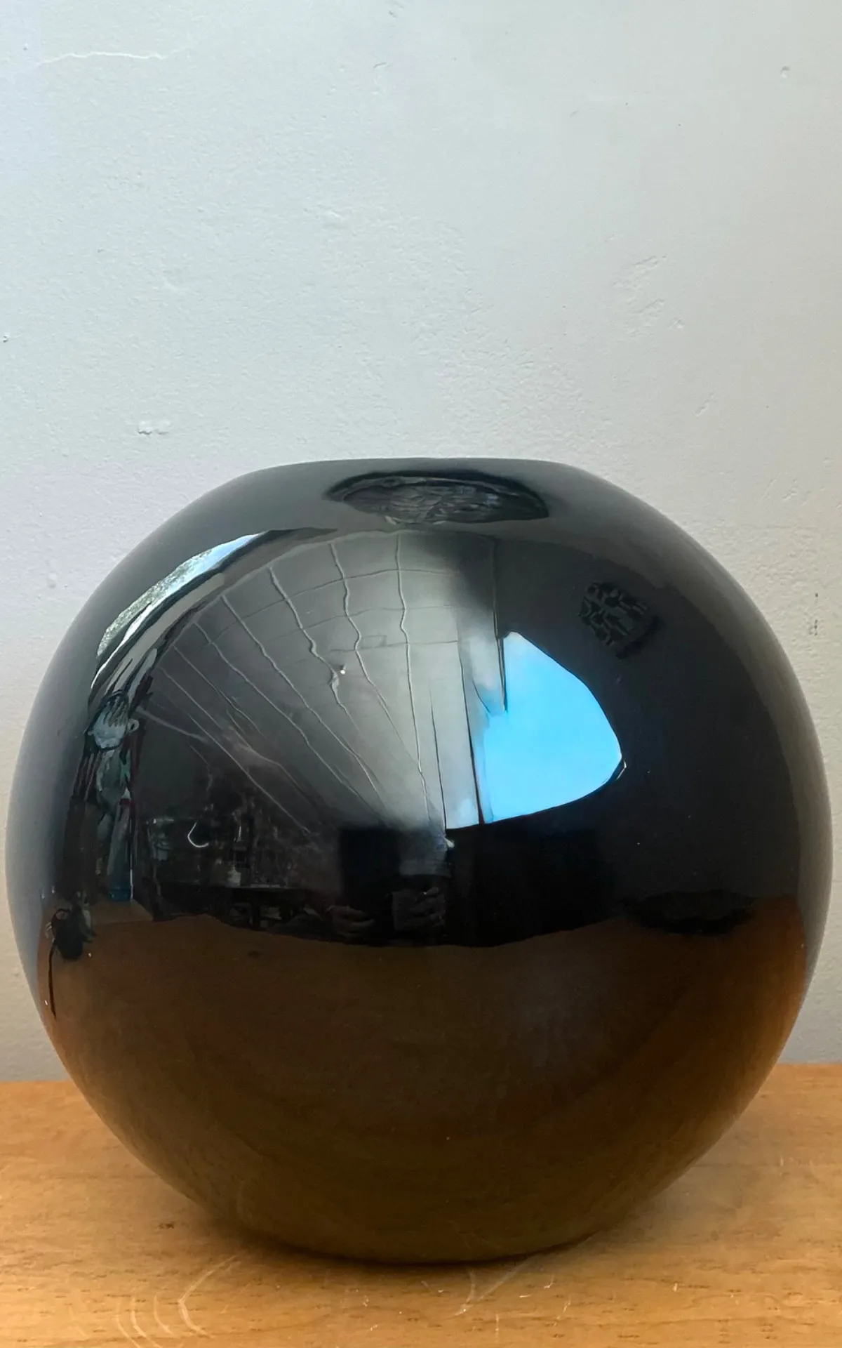 Vintage Black Ceramic Sphere Vase — additional photo 2