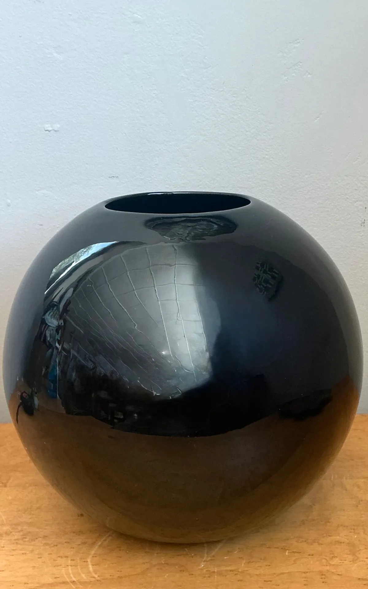 Vintage Black Ceramic Sphere Vase — additional photo 5