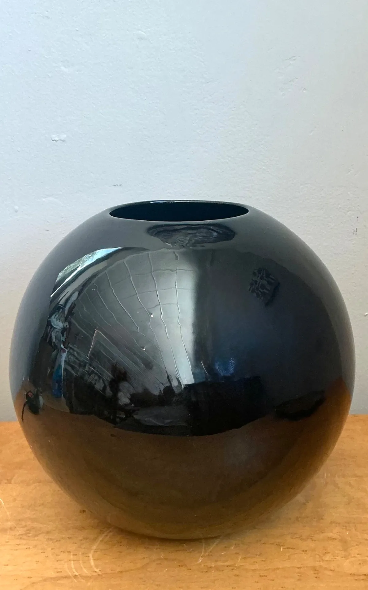 Vintage Black Ceramic Sphere Vase — additional photo 7
