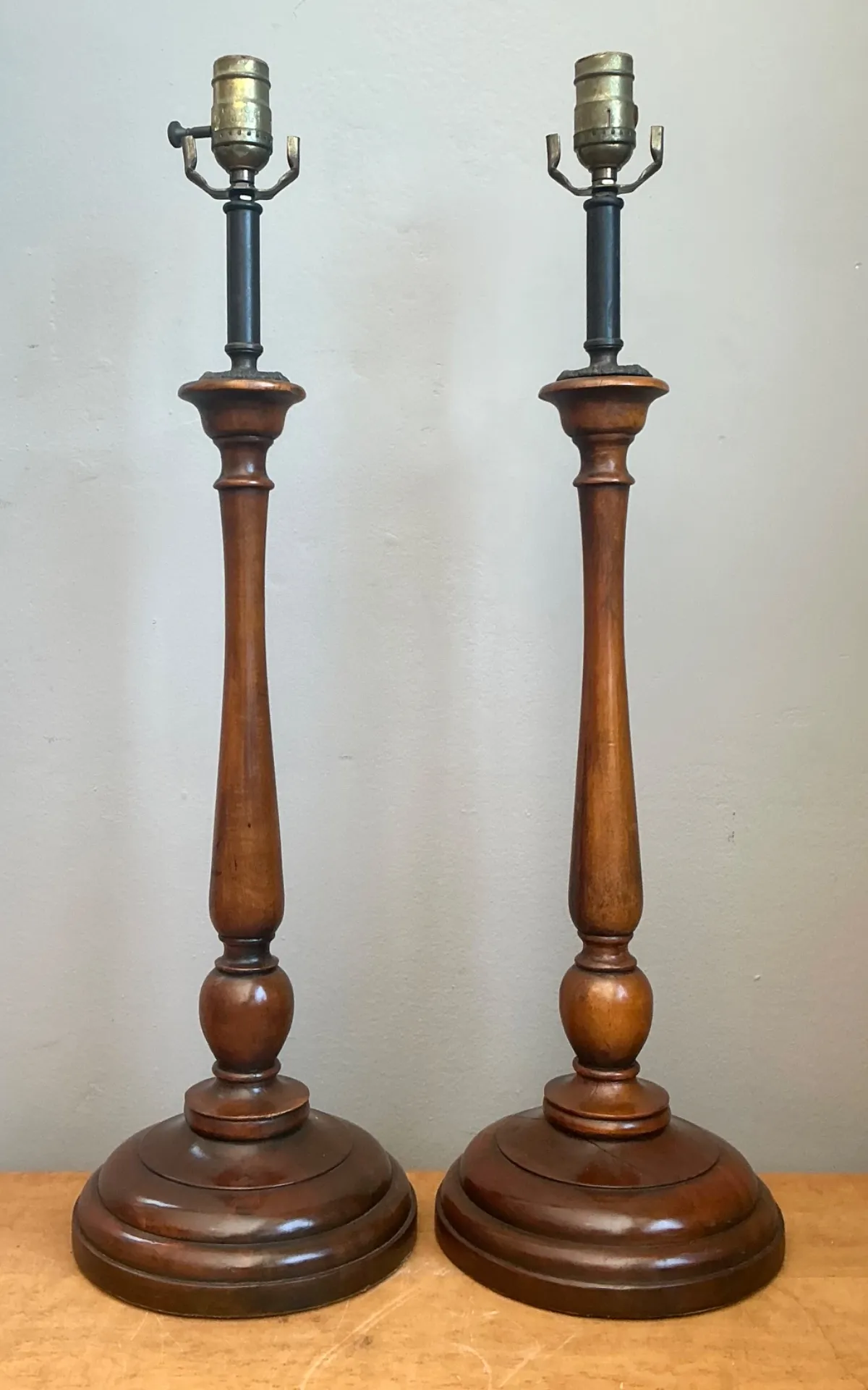 Vintage Theodore Alexander Turned Wood Candlestick Table Lamps - A Pair — additional photo 6